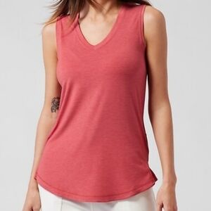 Athleta Essential V-Neck Tank Top Size Medium